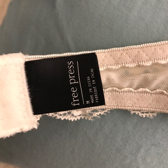 Ivory/white lace bralette halter, NWOT - Picture 5 of 6